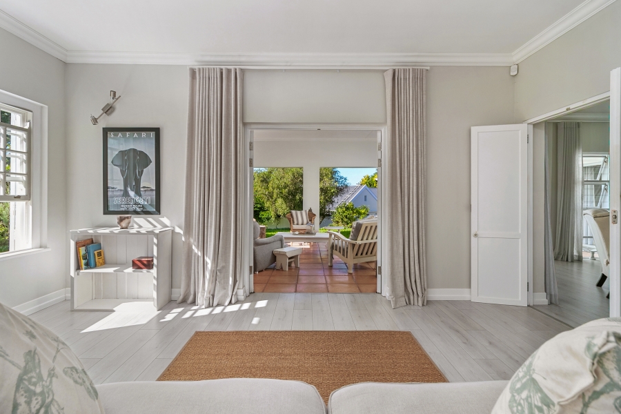 4 Bedroom Property for Sale in Belvidere Estate Western Cape